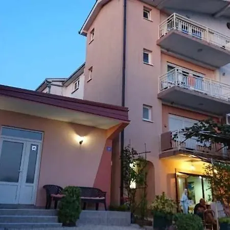Bed & Breakfast Leptirica Citluk