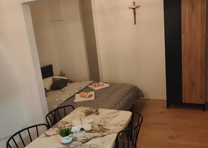 Leptirica Bed and Breakfast